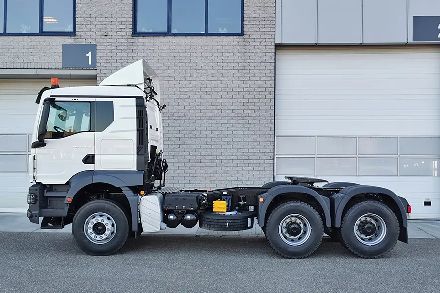 MAN TGS 33.440 BB SA 6x4 Tractor Head 4