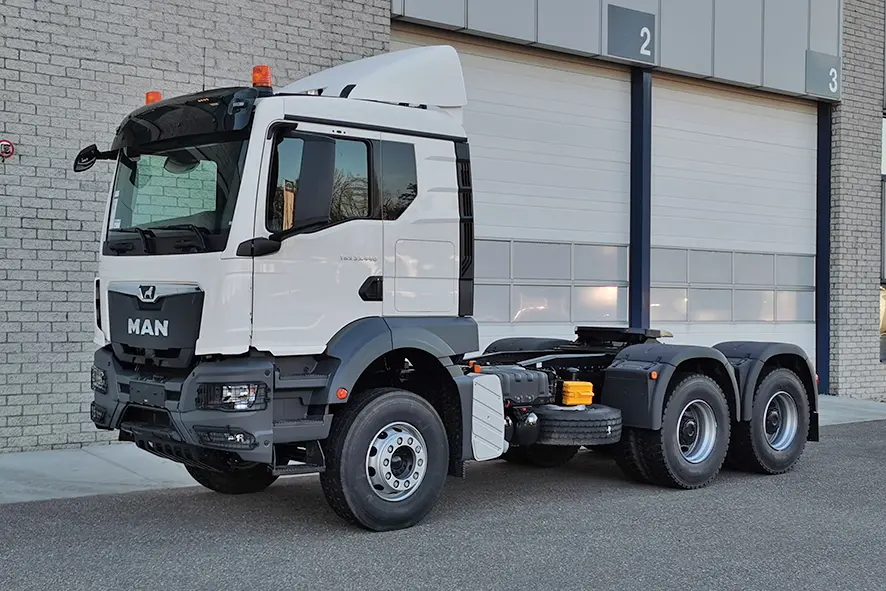 MAN TGS 33.440 BB SA 6x4 Tractor Head 7