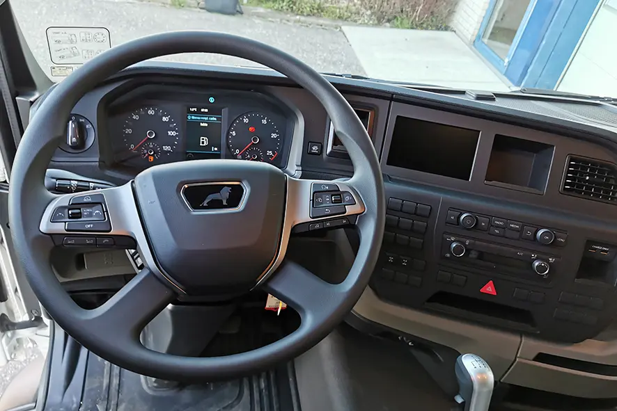 MAN TGS 33.440 BB SA 6x4 Tractor Head 8