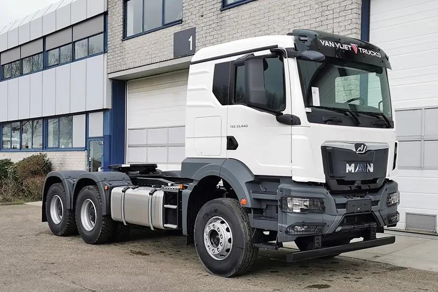 MAN TGS 33.440 BB SA 6x4 Tractor Head
