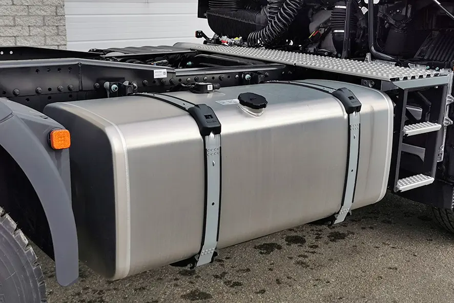 MAN TGS 33.440 BB SA 6x4 Tractor Head 14