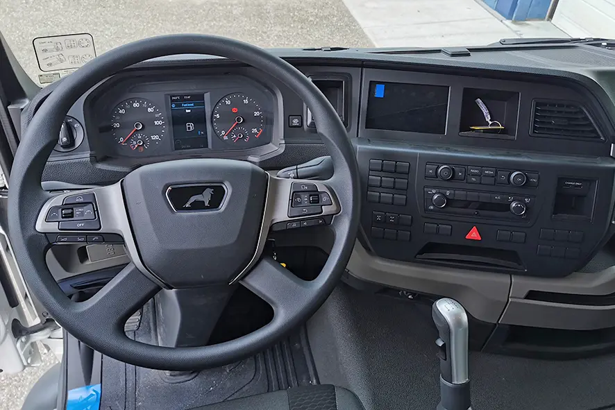 MAN TGS 33.440 BB SA 6x4 Tractor Head 8