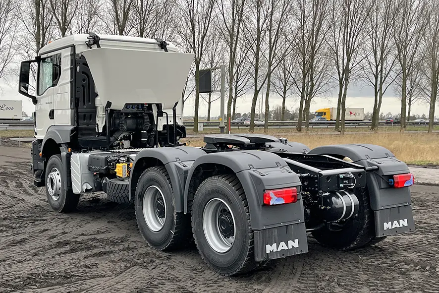MAN TGS 33.440 BB SA 6x4 Tractor Head