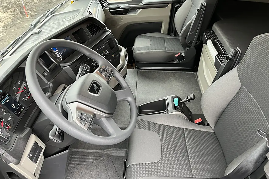 MAN TGS 33.440 BB SA 6x4 Tractor Head 10