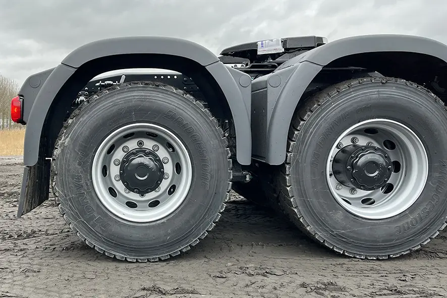 MAN TGS 33.440 BB SA 6x4 Tractor Head 16