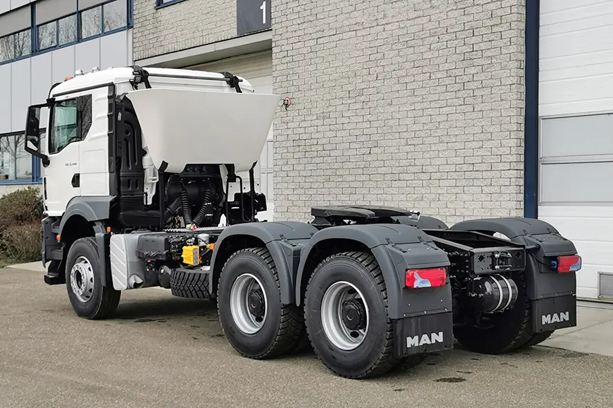 MAN TGS 33.440 BB SA 6x4 Tractor Head 2