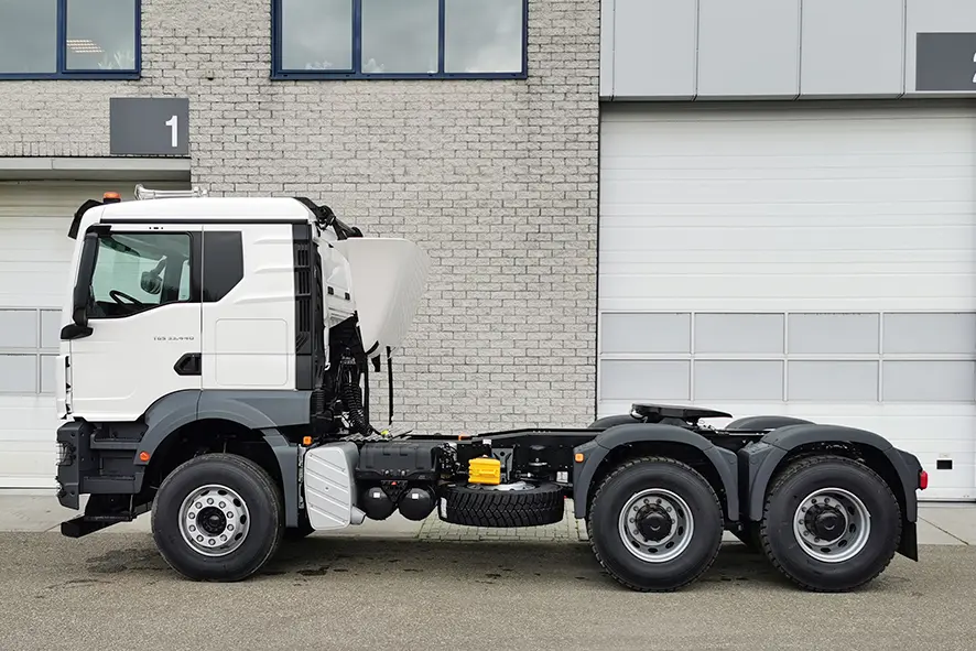 MAN TGS 33.440 BB SA 6x4 Tractor Head 4