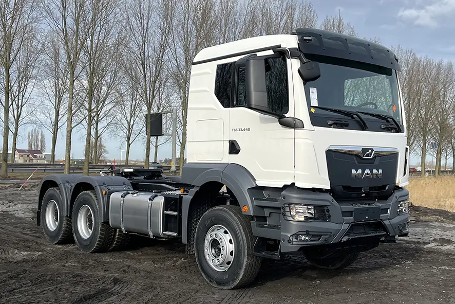 MAN TGS 33.440 BB SA 6x4 Tractor Head
