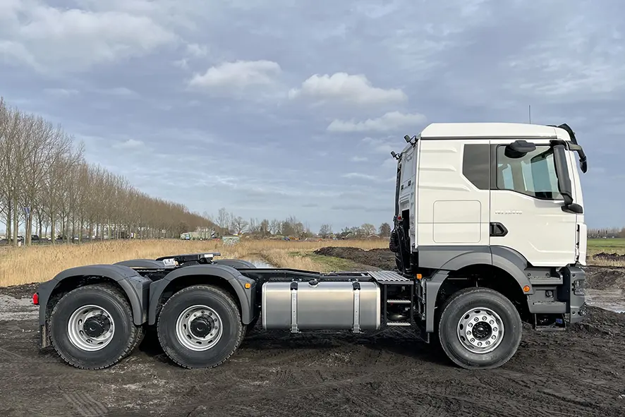 MAN TGS 33.440 BB SA 6x4 Tractor Head 6