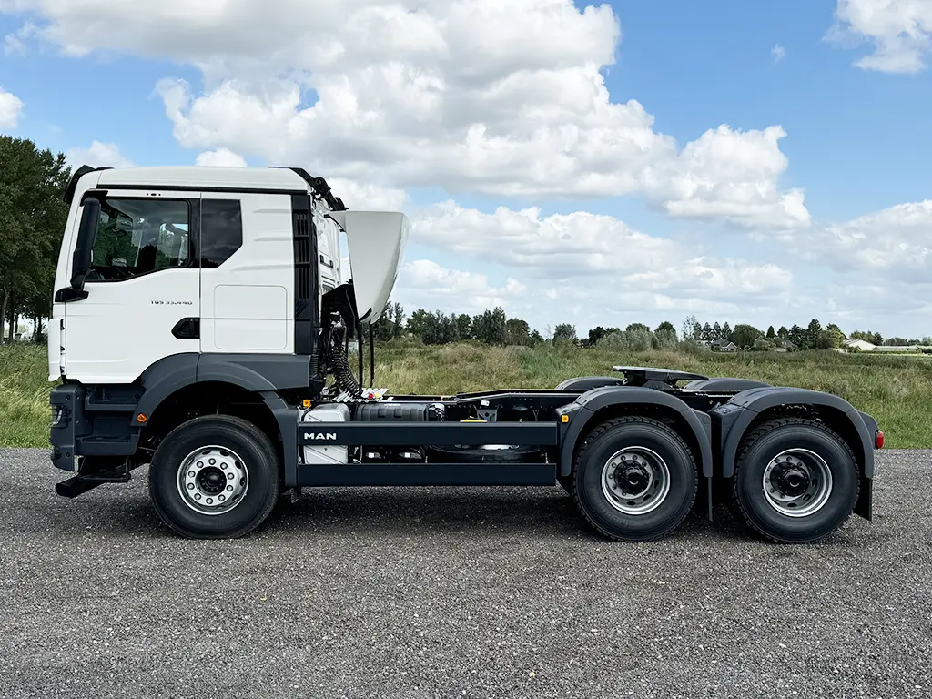 MAN TGS 33.440 BB SA 6x4 Tractor Head 4