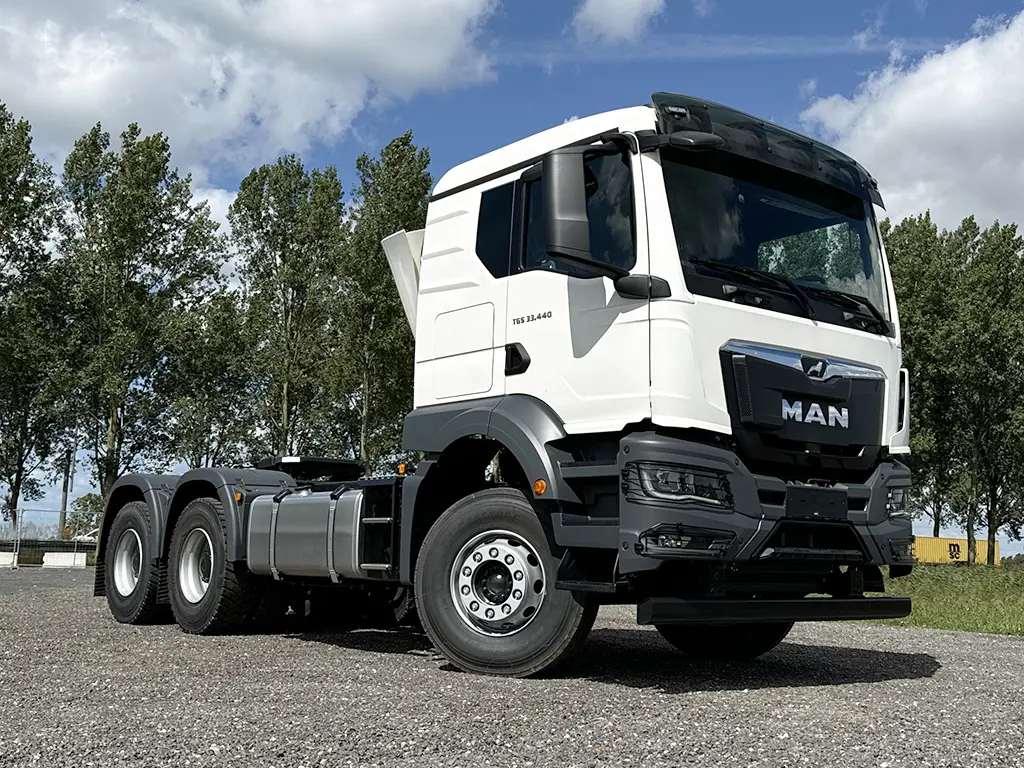 MAN TGS 33.440 BB SA 6x4 Tractor Head 8