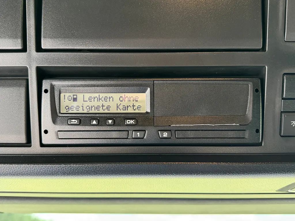 MAN TGS 33.440 BB SA 6x4 Tractor Head 12