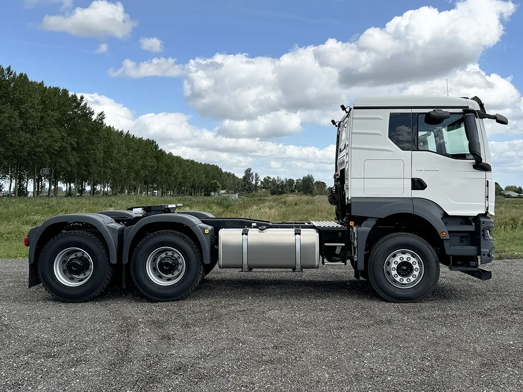 MAN TGS 33.440 BB SA 6x4 Tractor Head 6