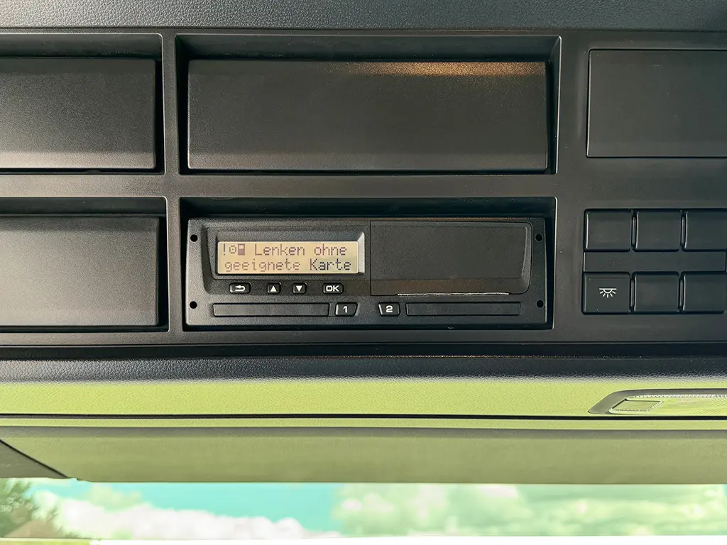 MAN TGS 33.440 BB SA 6x4 Tractor Head 11