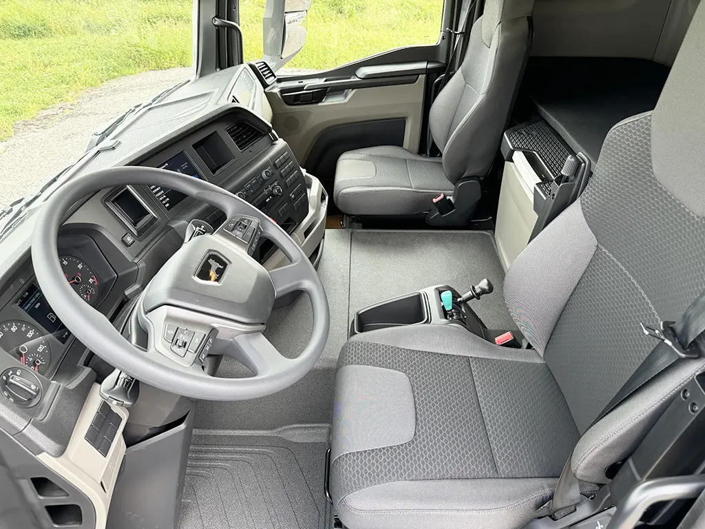 MAN TGS 33.440 BB SA 6x4 Tractor Head 9