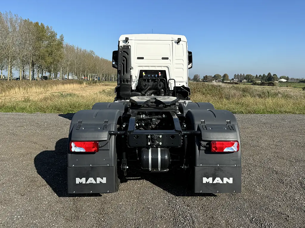MAN TGS 33.440 BB SA 6x4 Tractor Head 13