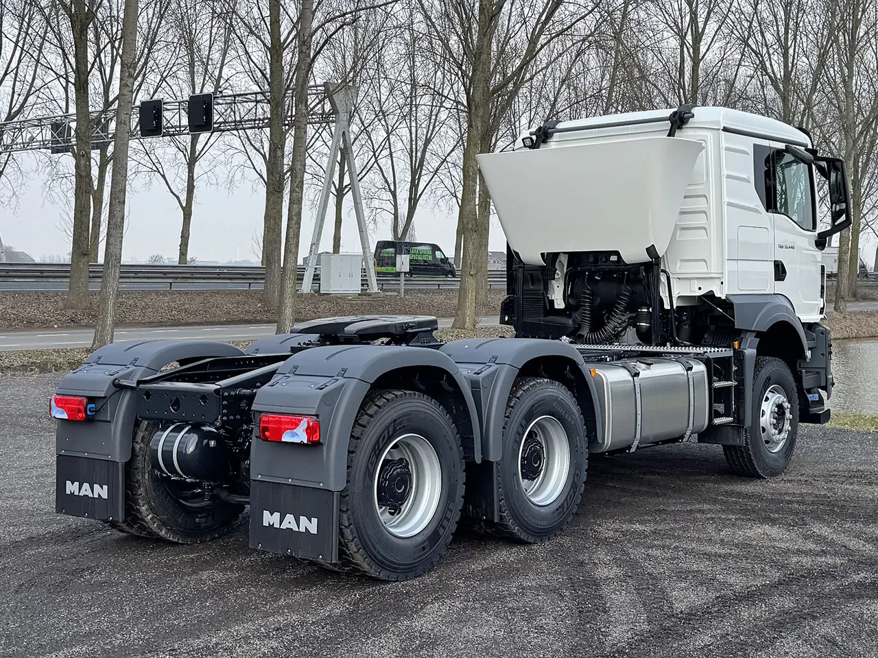 MAN TGS 33.440 BB SA 6x4 Tractor Head 6