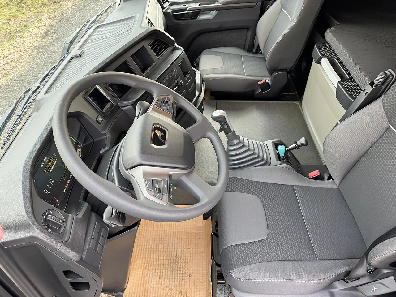 MAN TGS 33.440 BB SA 6x4 Tractor Head 10