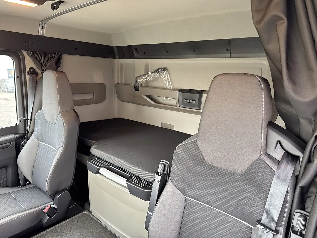 MAN TGS 33.440 BB SA 6x4 Tracteur 12