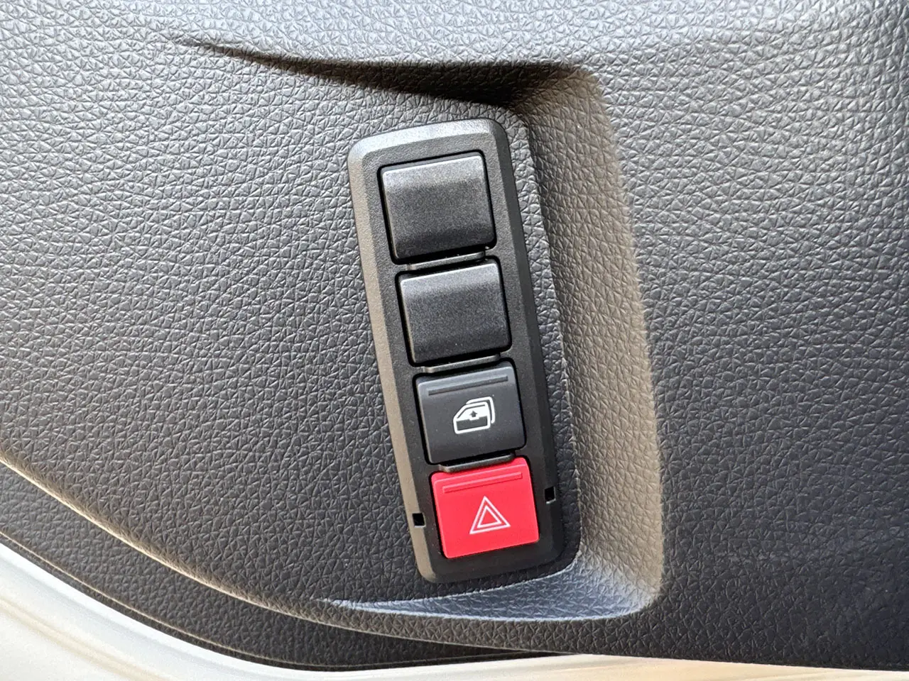 MAN TGS 33.440 BB SA 6x4 Tractor Head 15