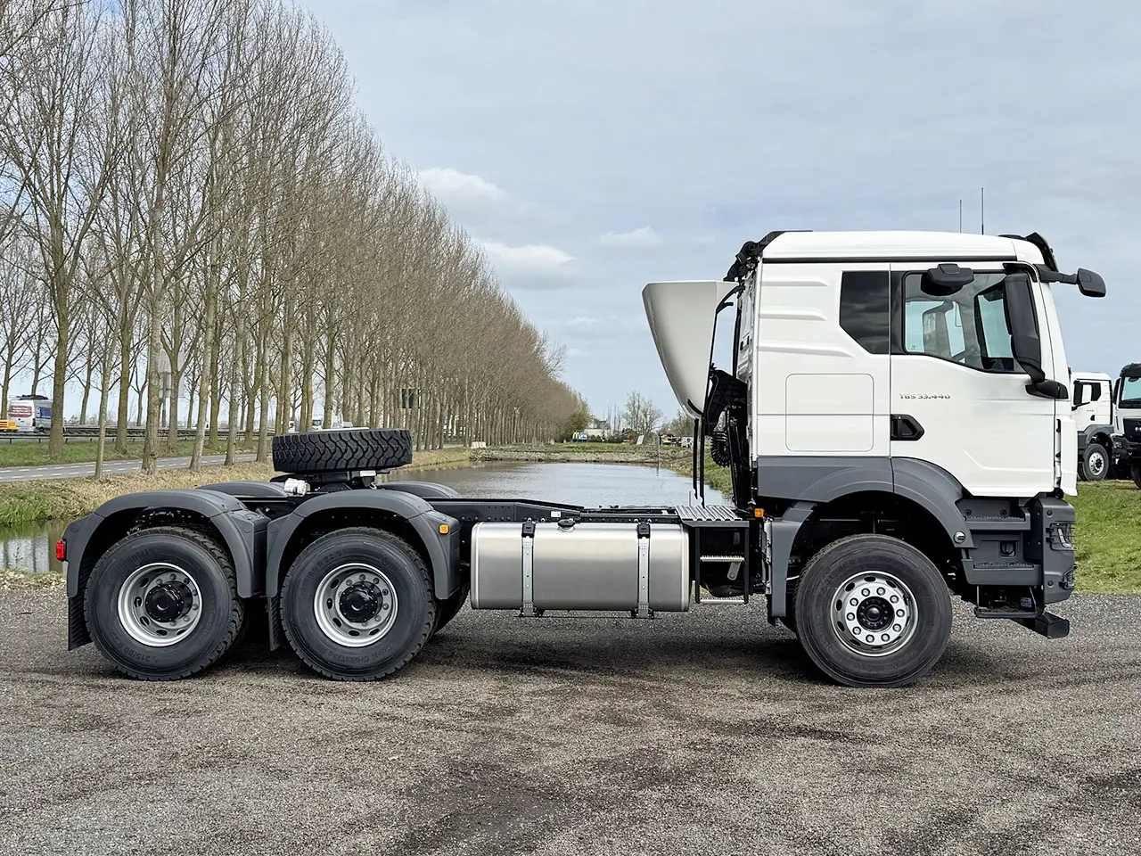 MAN TGS 33.440 BB SA 6x4 Tracteur 5