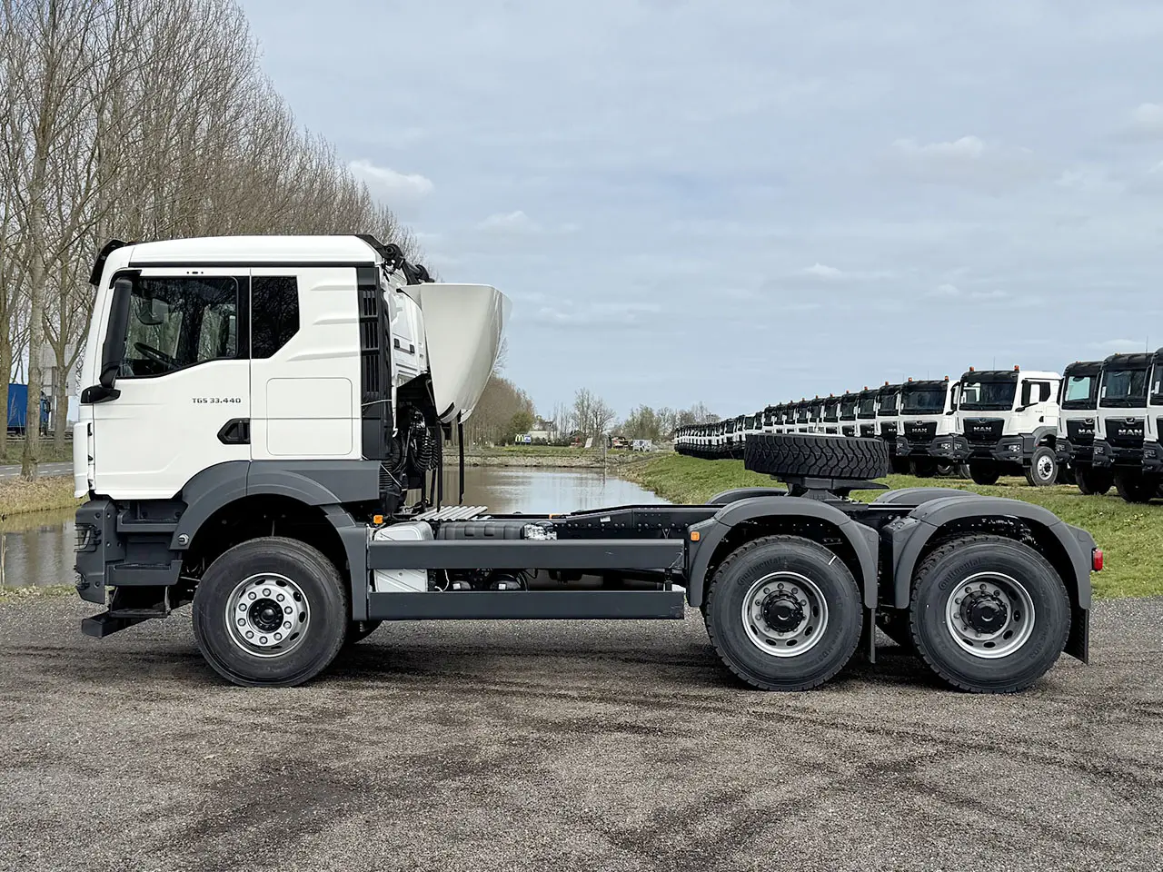 MAN TGS 33.440 BB SA 6x4 Tracteur 7