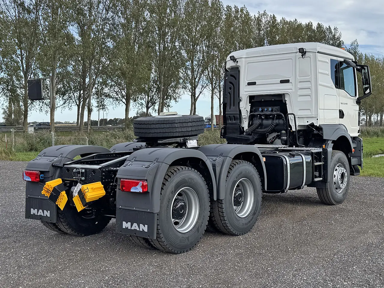 MAN TGS 33.440 BB SA ADR Tractor Head 6x4 6