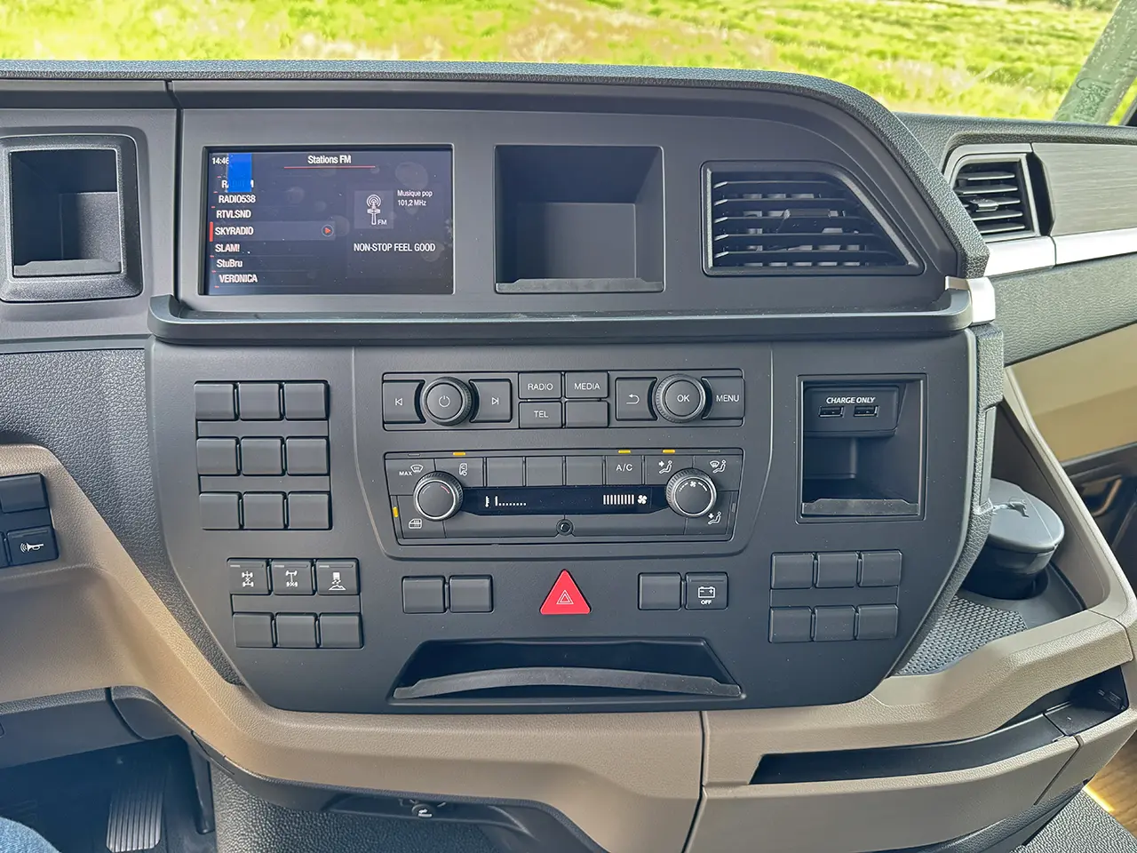 MAN TGS 33.440 BB SA Premium 6x4 Tracteur 10