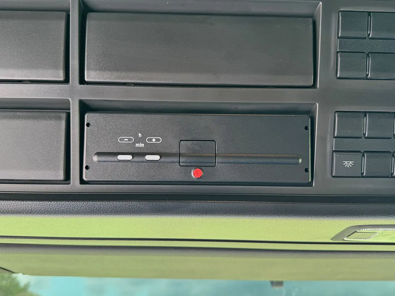 MAN TGS 33.480 BB SA 6x4 Tractor Head 14