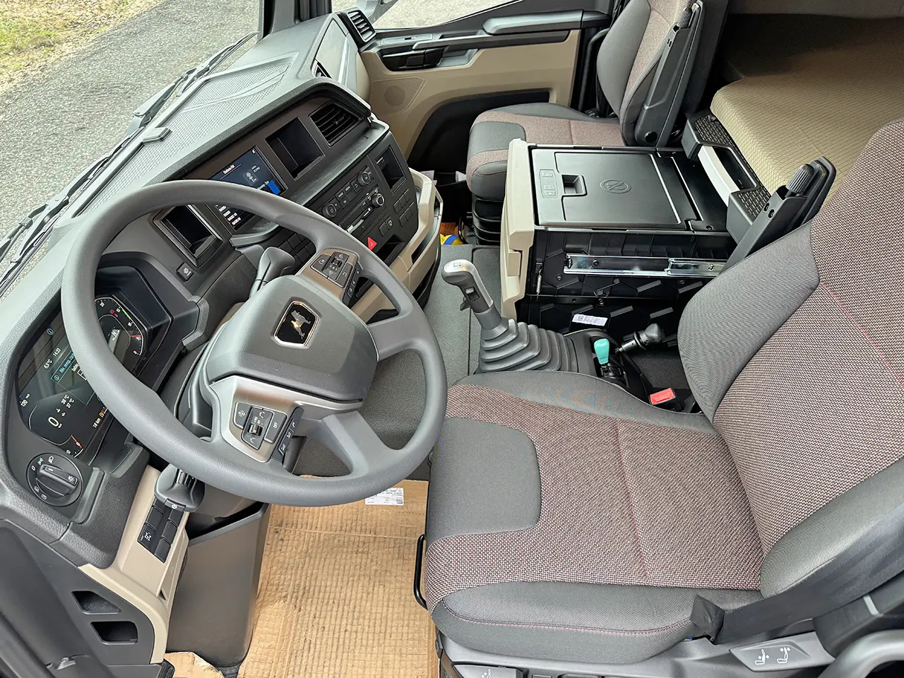 MAN TGS 33.480 BB SA 6x4 Tractor Head 10