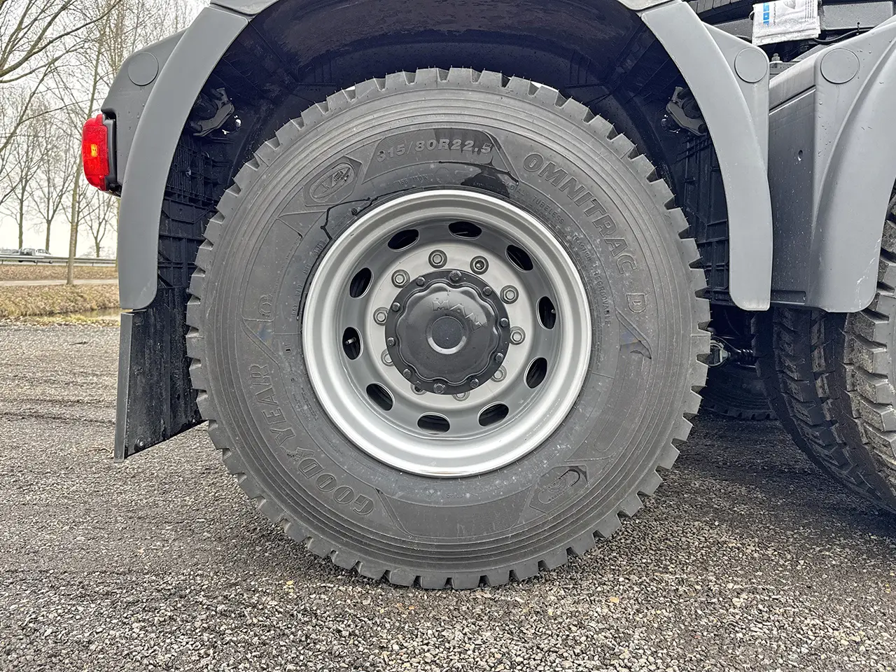 MAN TGS 33.480 BB SA 6x4 Tractor Head 19