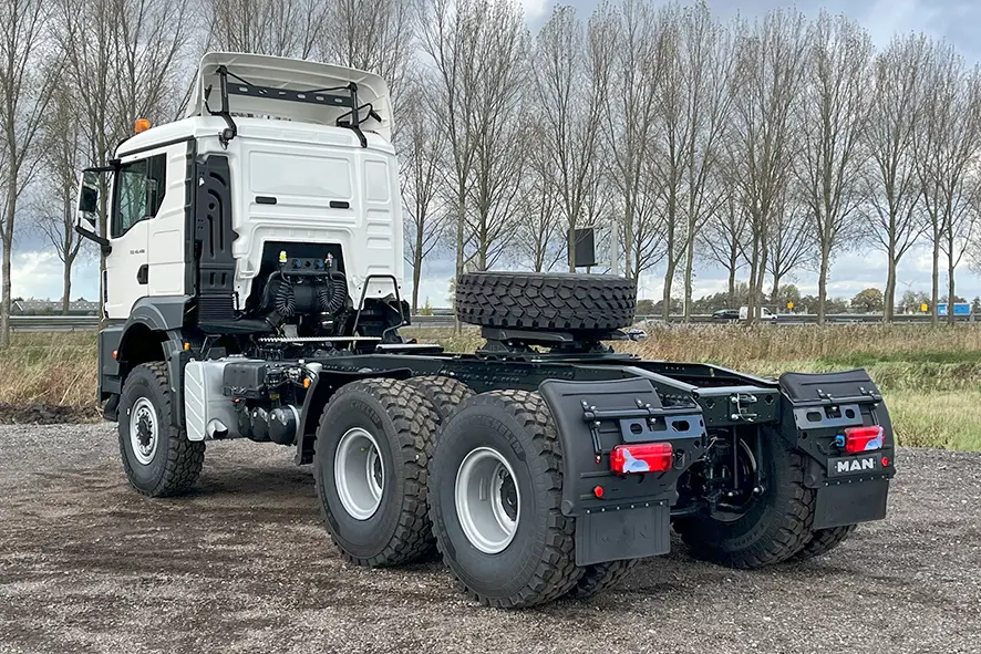 MAN TGS 40.480 BB SA Tractor Head 6x6 2