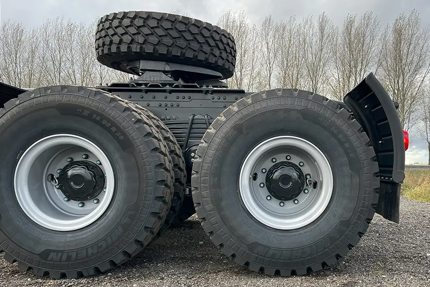 MAN TGS 40.480 BB SA 6x6 Tractor Head 12