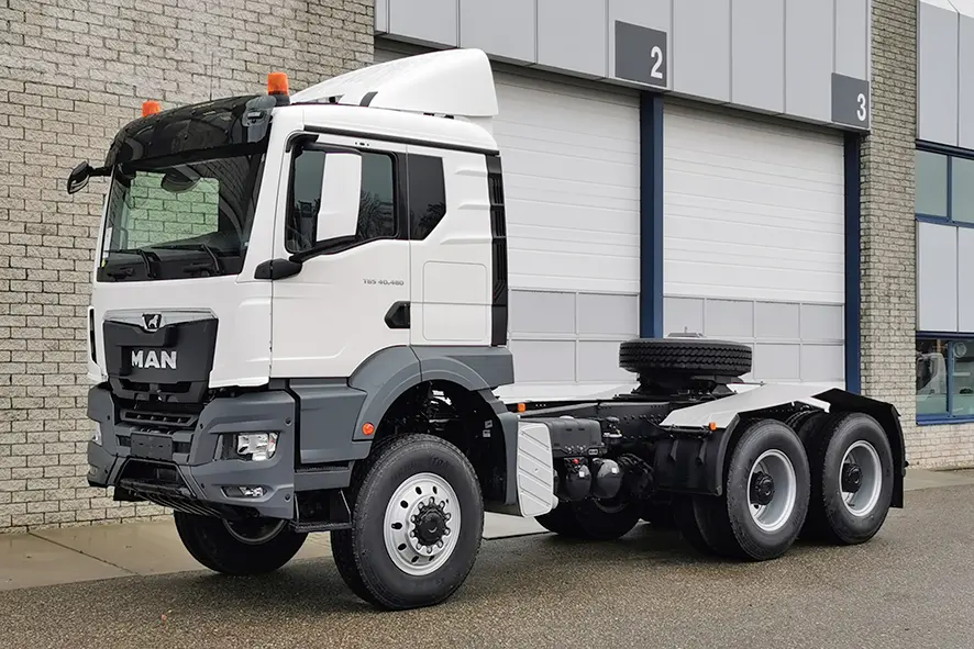 MAN TGS 40.480 BB SA 6x6 Tractor Head 7