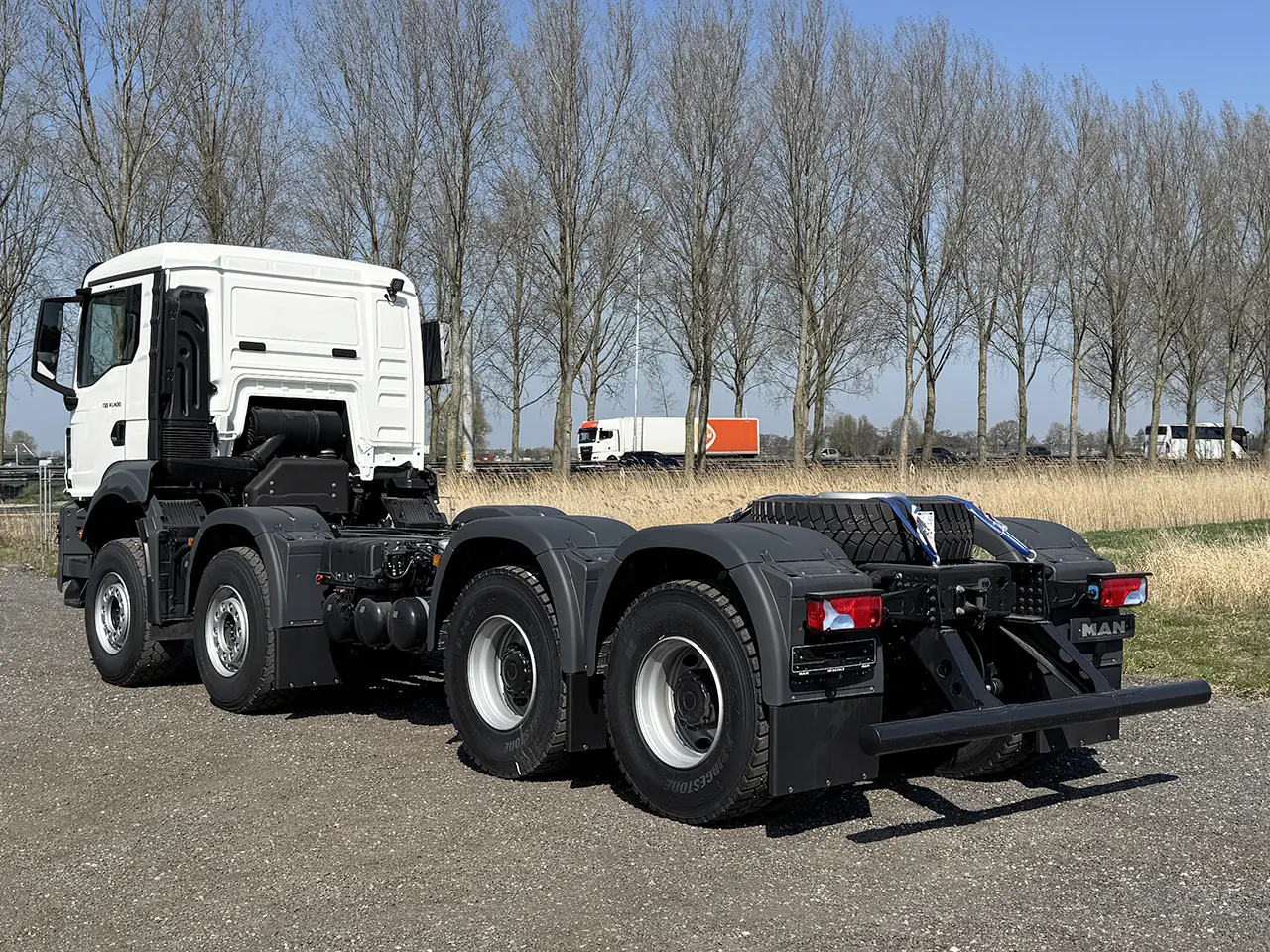 MAN TGS 41.400 BB CH 8x4 Chassis Cabin