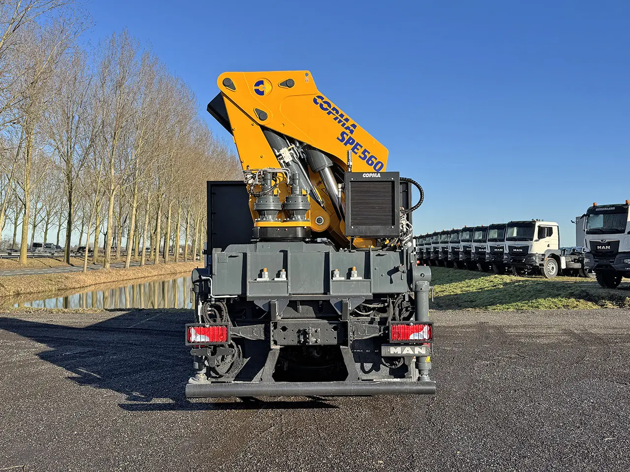 MAN TGS 41.400 BB CH Camion grue 8x4 13