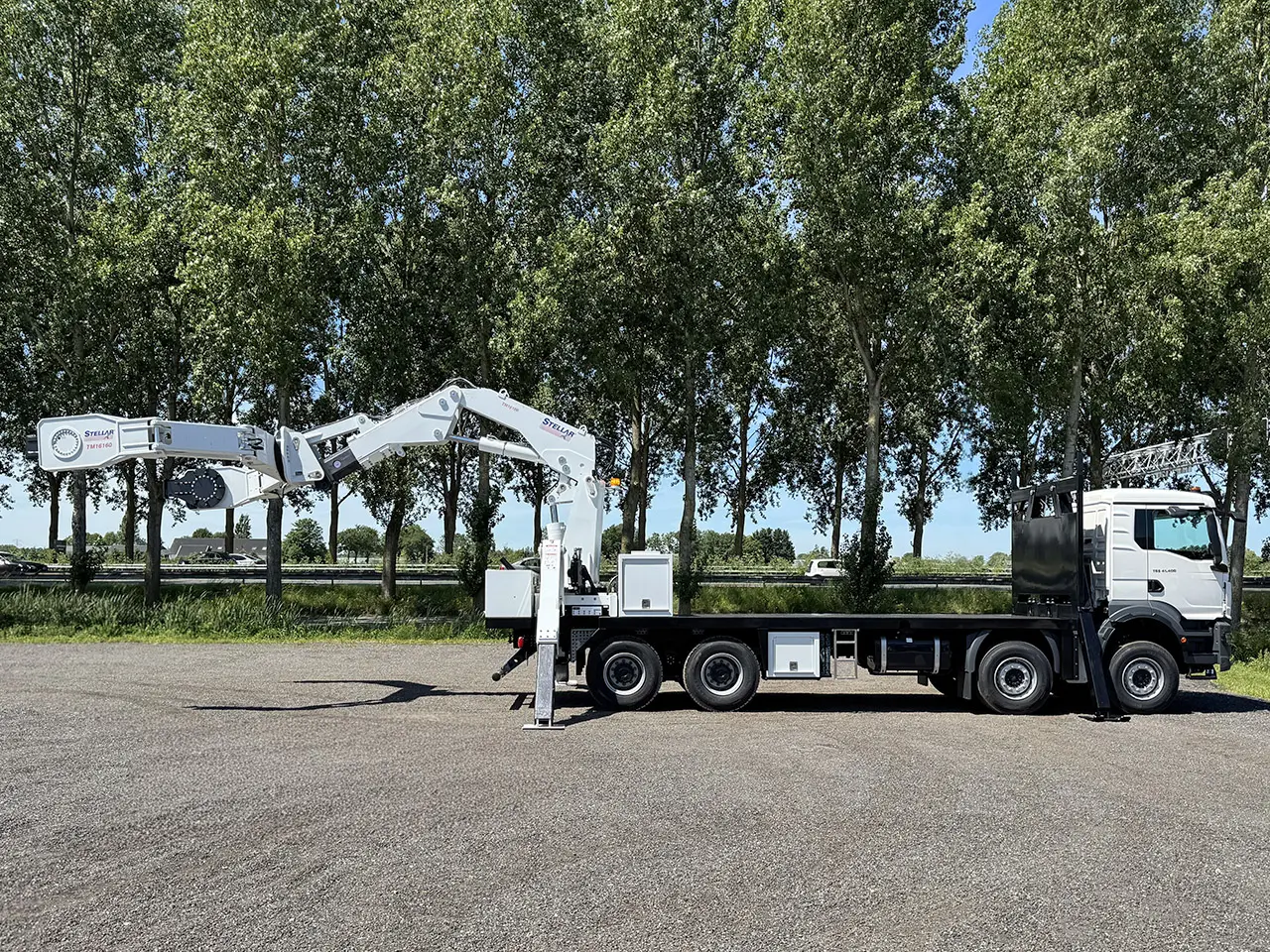 MAN TGS 41.400 BB CH Camion grue 8x4 28