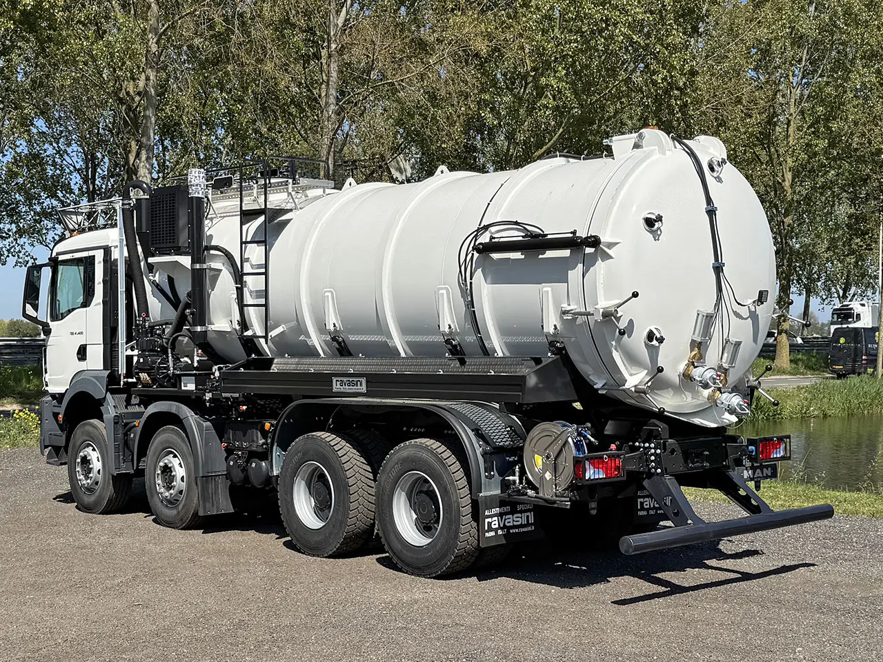 MAN TGS 41.400 BB CH Camions hydrocureurs 8x4 2