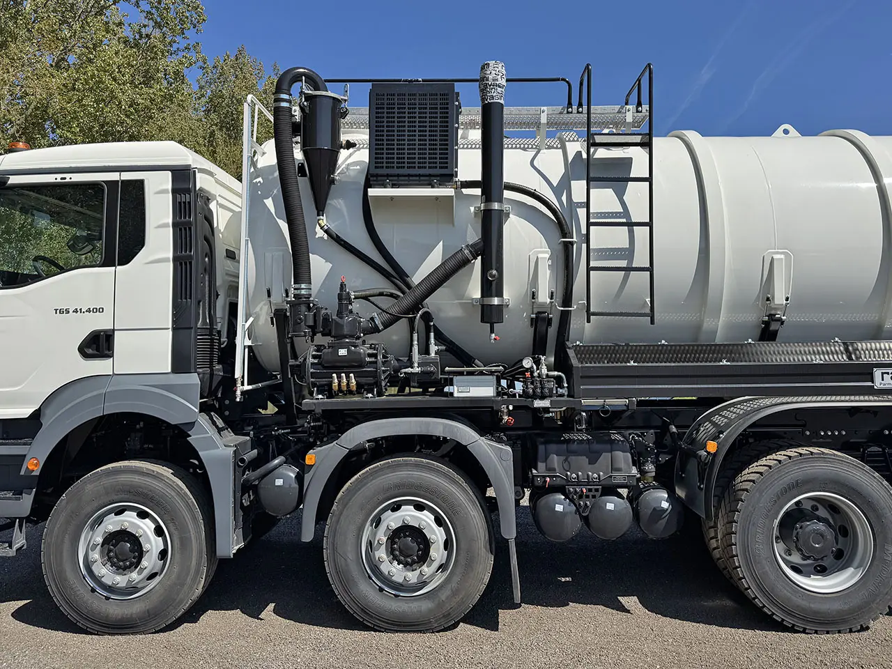 MAN TGS 41.400 BB CH Camions hydrocureurs 8x4 11