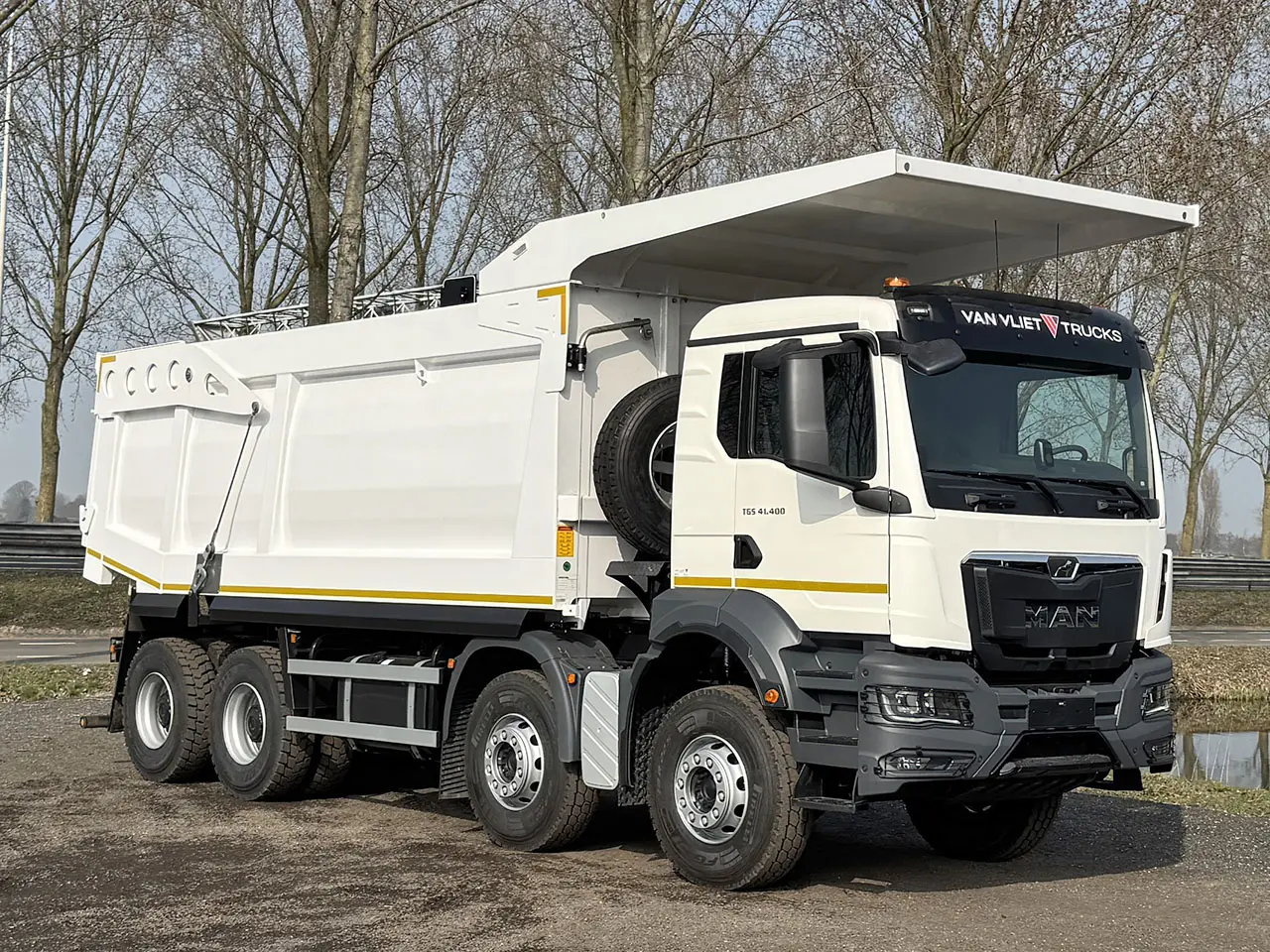MAN TGS 41.400 BB CH 8x4 Tipper Truck