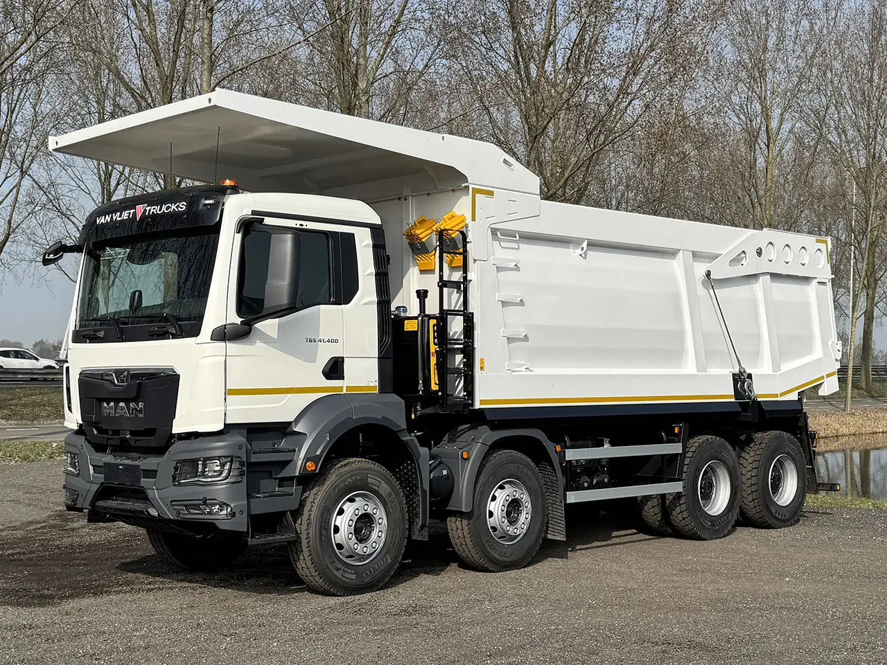 MAN TGS 41.400 BB CH 8x4 Tipper Truck 8