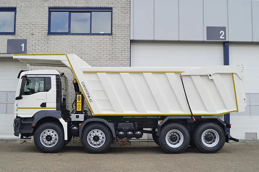 MAN TGS 41.400 BB CH 8x4 Tipper Truck 5