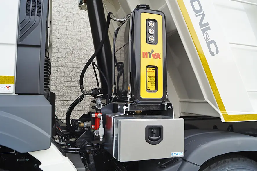 MAN TGS 41.400 BB CH 8x4 Tipper Truck 13