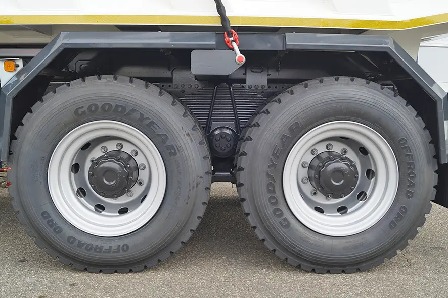 MAN TGS 41.400 BB CH Benne basculante 8x4 15