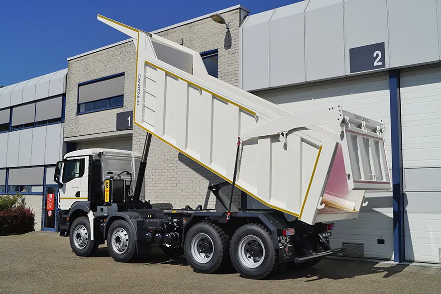 MAN TGS 41.400 BB CH 8x4 Tipper Truck 16