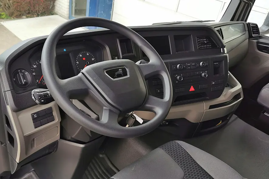 MAN TGS 41.400 BB CH 8x4 Tipper Truck 3