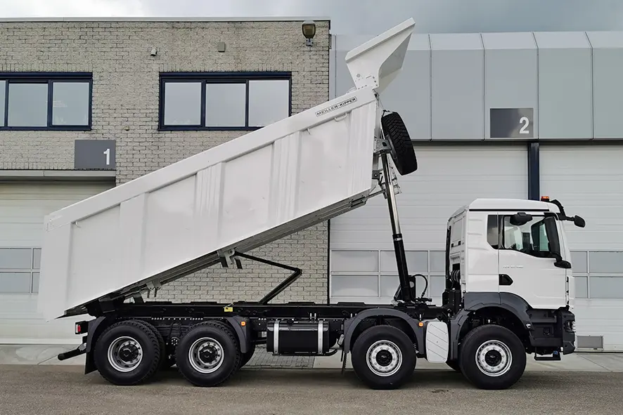 MAN TGS 41.400 BB CH Benne basculante 8x4 20