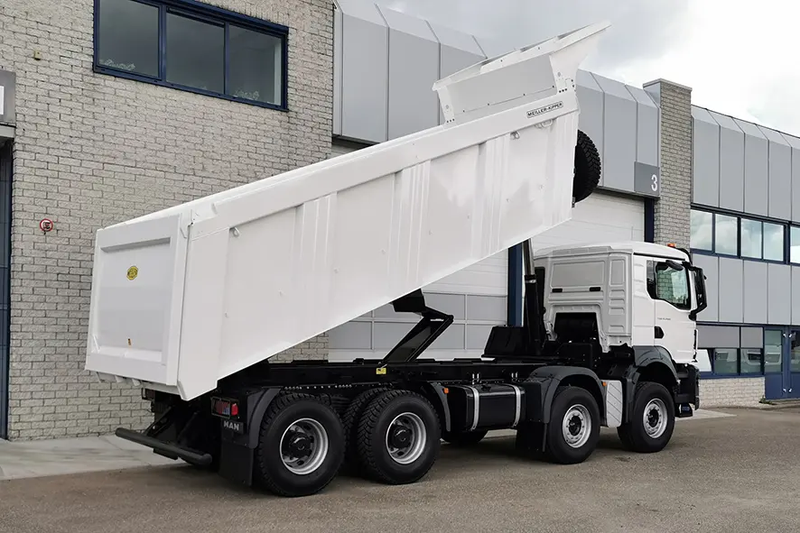 MAN TGS 41.400 BB CH 8x4 Tipper Truck 21