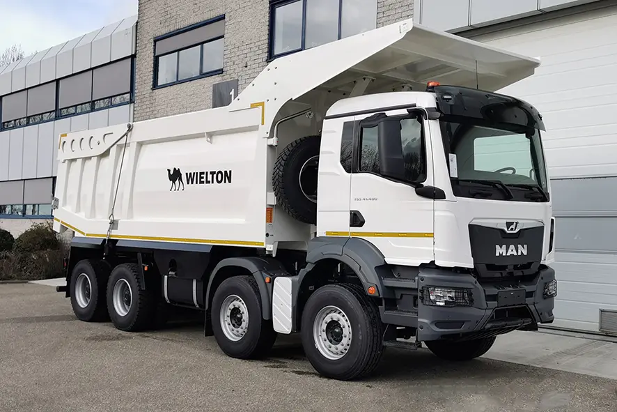 MAN TGS 41.400 BB CH 8x4 Tipper Truck