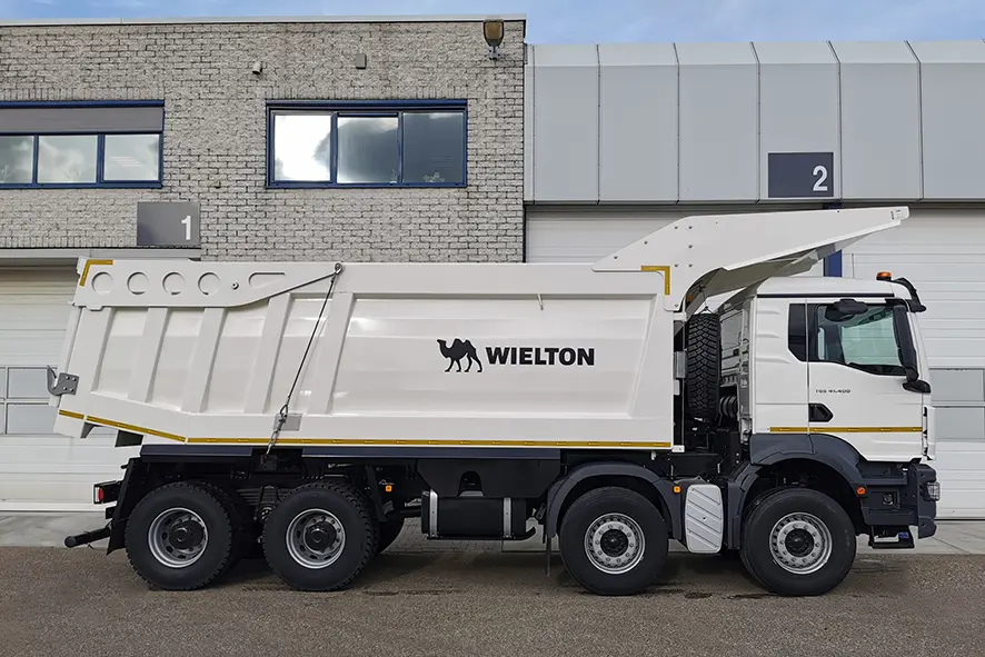 MAN TGS 41.400 BB CH 8x4 Tipper Truck 7